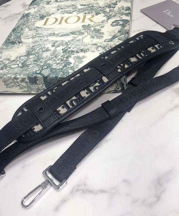 CHRISTIAN DIOR - MESSENGER HANDBAG